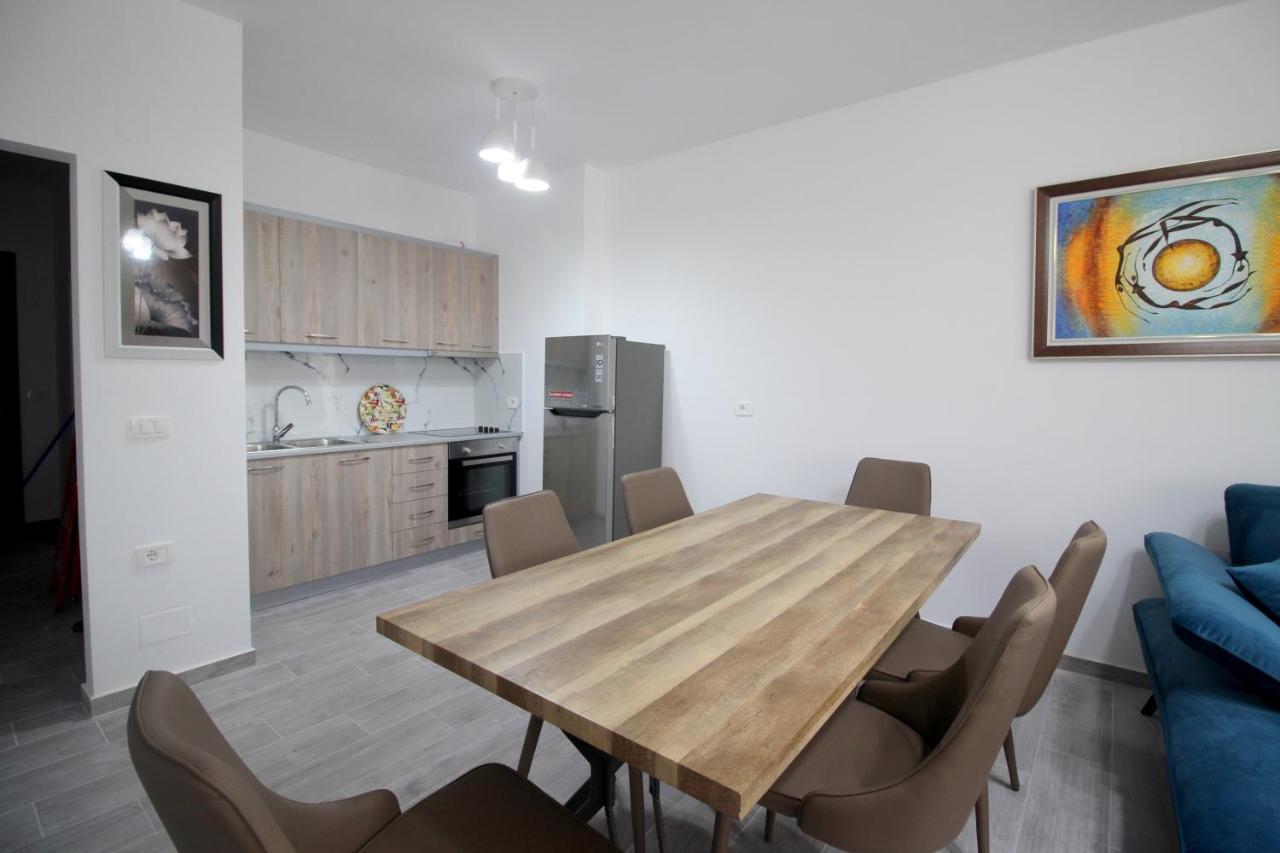 Luxury Sea View Apartaments Sarandë Exterior foto