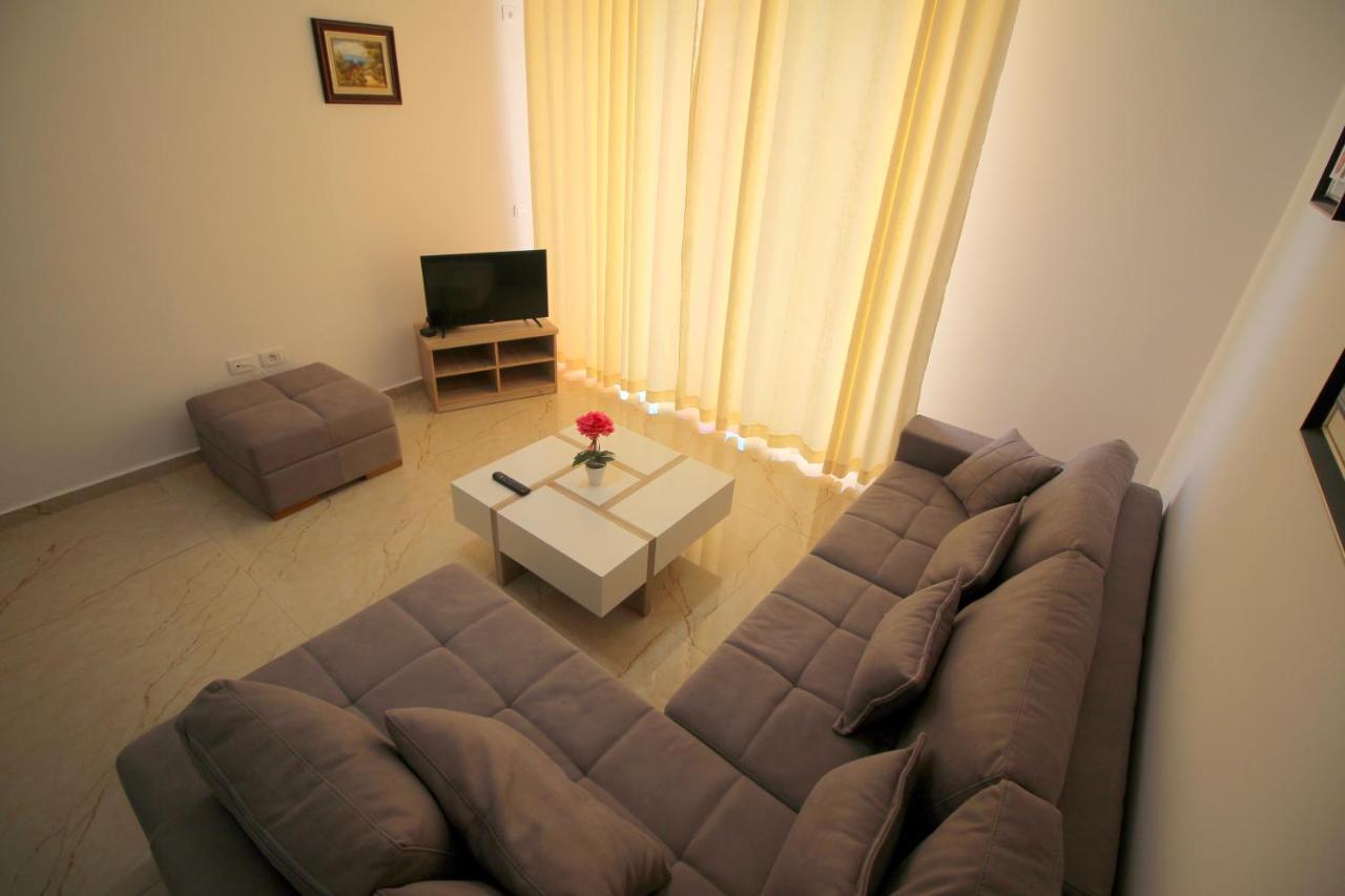 Luxury Sea View Apartaments Sarandë Exterior foto