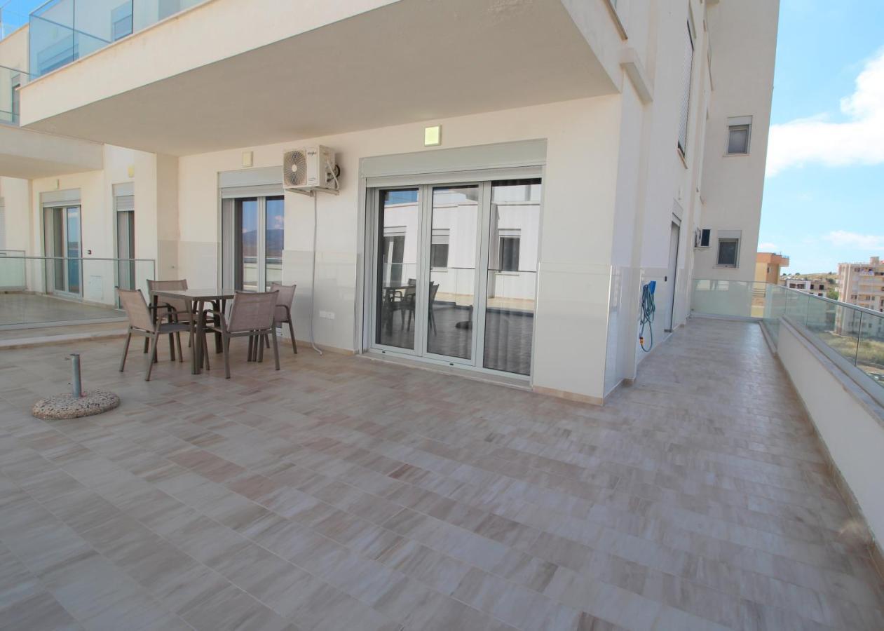 Luxury Sea View Apartaments Sarandë Exterior foto