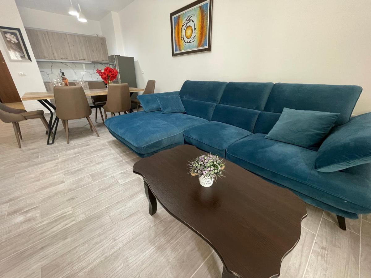 Luxury Sea View Apartaments Sarandë Exterior foto